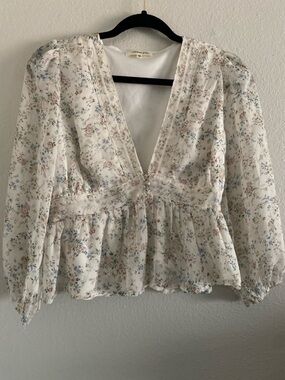 Free Kisses Top Blouse Floral Lace White Boho